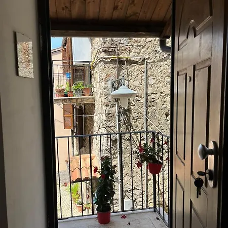 Dai Dico La Pace Nel Borgo Maenza